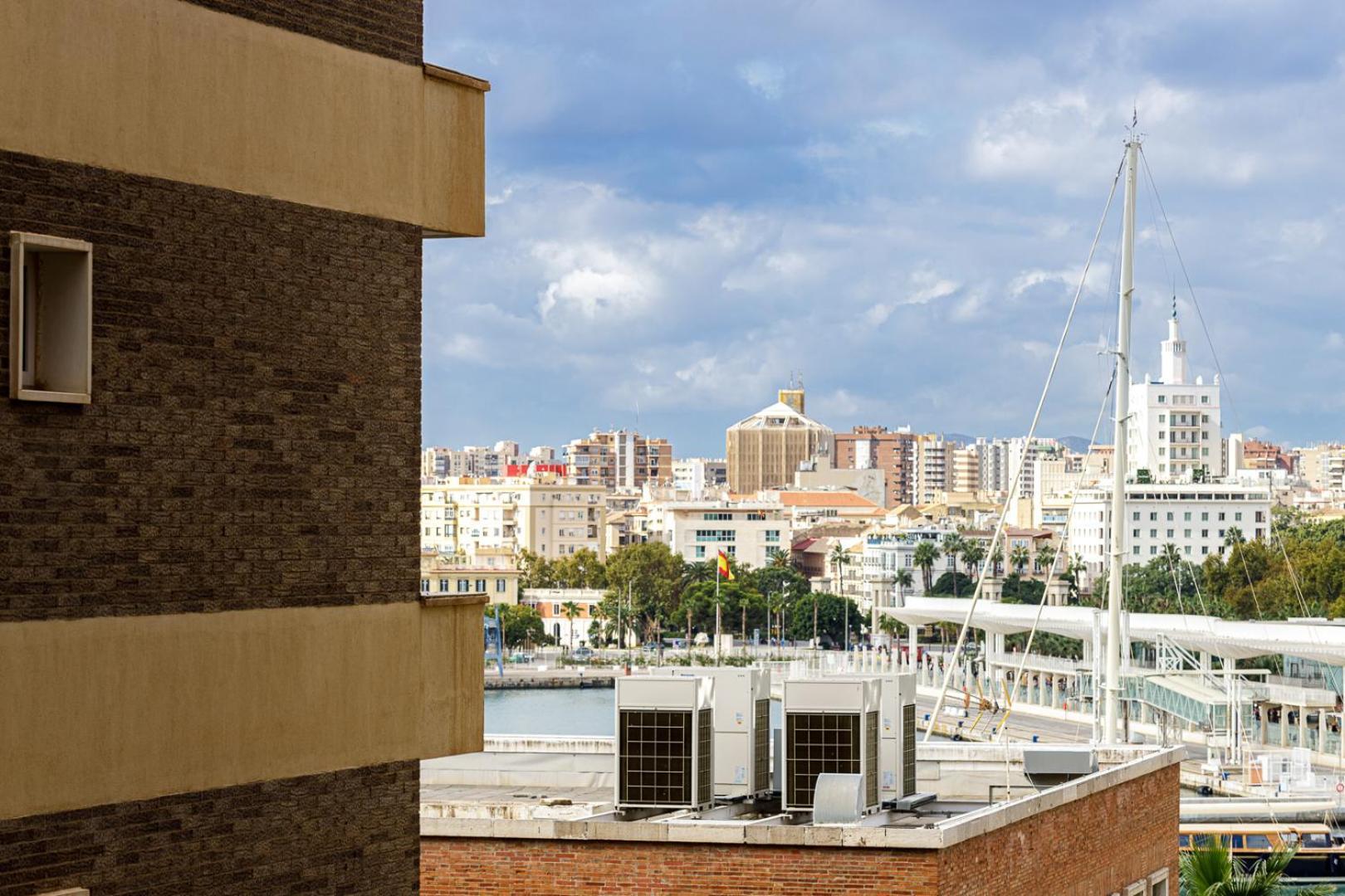Beach Malagueta By Caleta Homes مالقة المظهر الخارجي الصورة